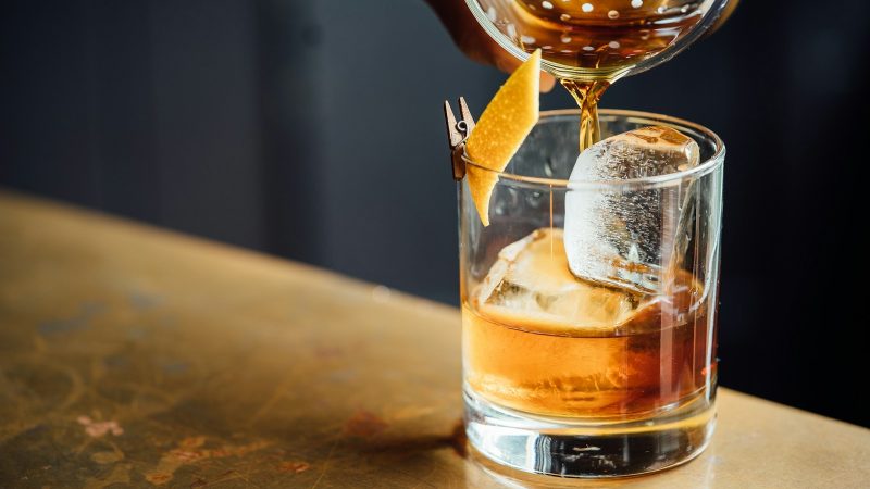 Les meilleurs cocktails au rhum léger des Caraïbes pour un été ensoleillé