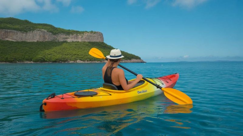 « Le kayak autour de Marie-Galante : explorer les côtes autrement »